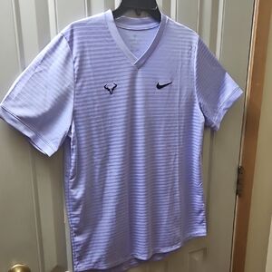 Nike Men's Rafa Nadal Purple V-Neck Large Shirt